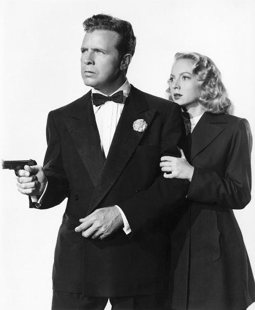 Dick Powell, star of Richard Diamond Private Detective, with Evelyn Keyes in the 1947 movie Johnny O'Clock