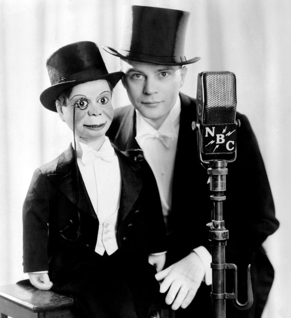 Photo of Edgar Bergen and Charlie McCarthy at an NBC radio microphone