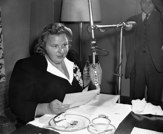 Kate Smith at a CBS radio microphone